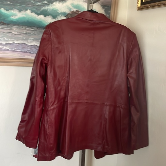 Leather jacket - Picture 2 of 4